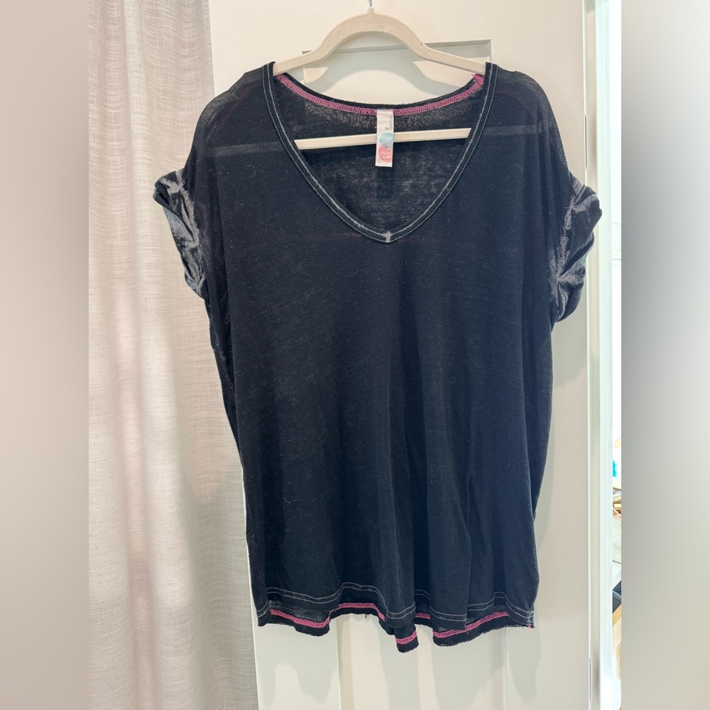 Free people flowy tshirt
